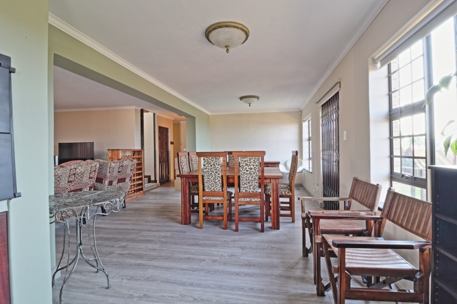 4 Bedroom Property for Sale in Reebok Western Cape